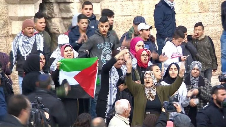 Palestina Larang Warganya Partisipasi dalam Jajak Pendapat Pemilihan Kota Israel