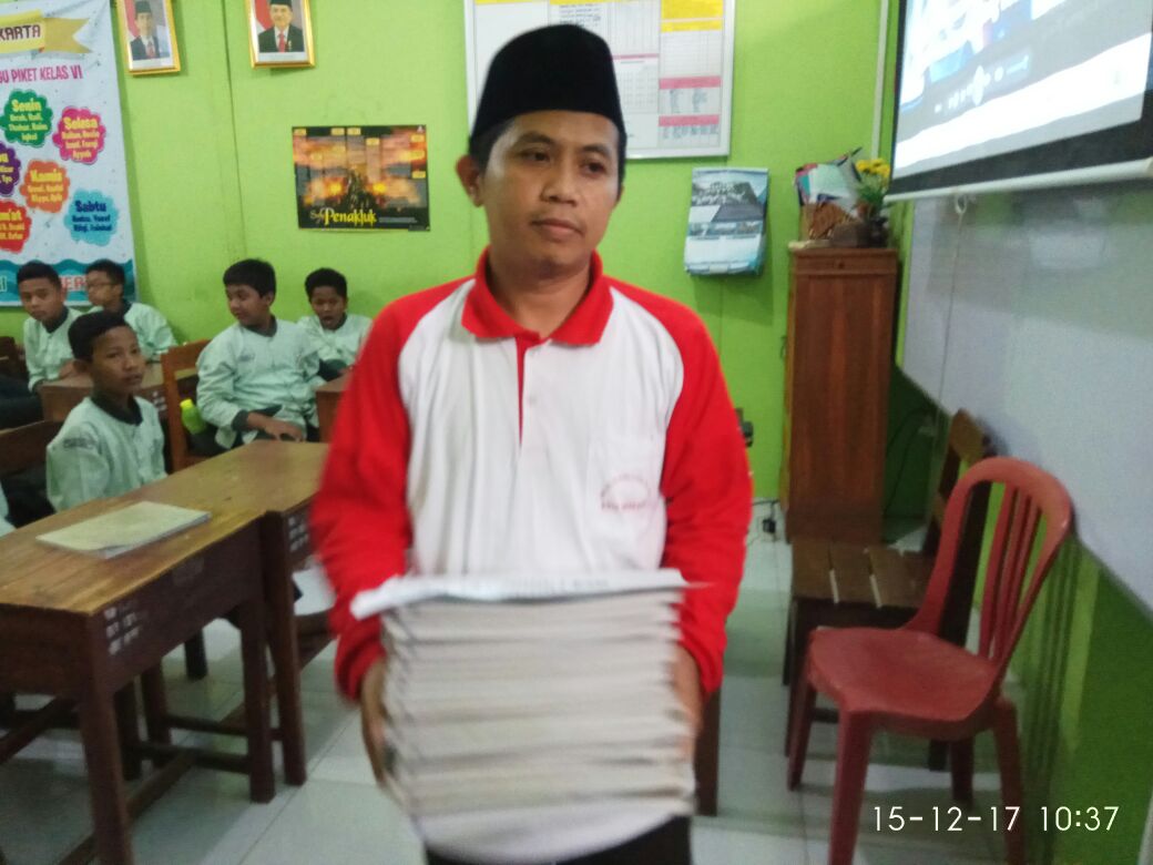 Tulis Yerusalem Ibu Kota Israel, SDIT Ar Risalah Solo Tarik Buku Yudhistira Milik Siswa