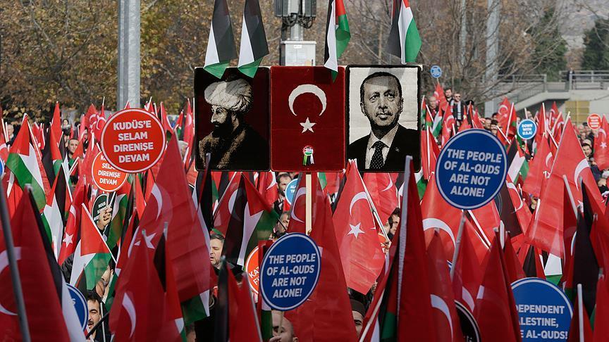 Bersamaan dengan Aksi Bela Palestina di Monas, Ribuan Warga Turki Gelar Aksi Serupa