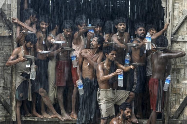 Amnesti  Internasional Kecam Sikap Diam Myanmar atas Pembantaian Muslim Rohingya