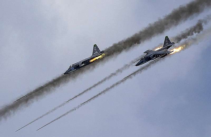 Sehari Setelah Jet Tempur Rusia Ditembak Jatuh, Moskow Gempur Idlib dengan Serangan Udara