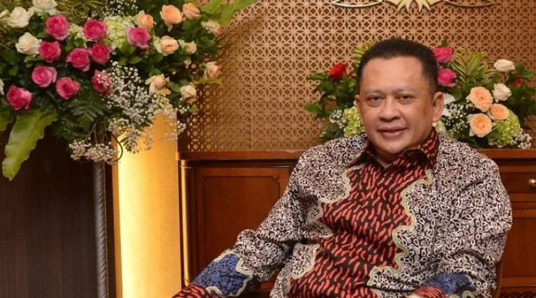Ketua MPR Desak Pemerintah Putuskan Lockdown Jakarta