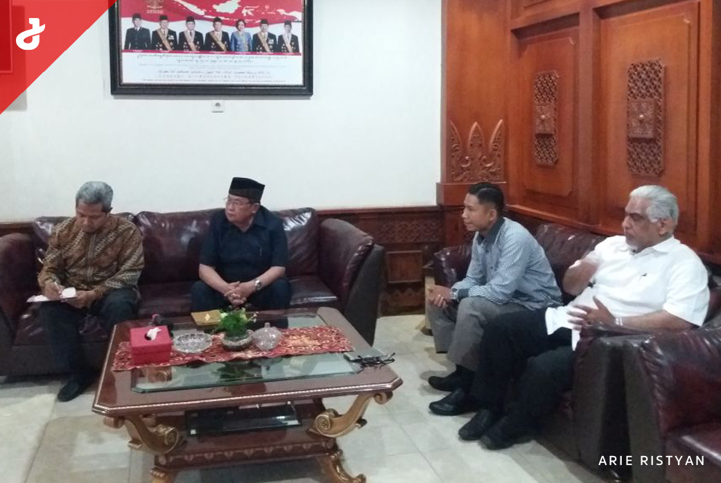 Ditemani Ormas Islam, Warga Sriwedari Datangi DPRD Surakarta