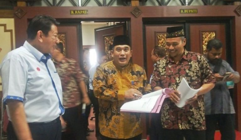 Resmi Ditutup Sementara, PT RUM Akan Datangkan Alat Untuk Atasi Limbah Bau 1 Tahun Lagi.