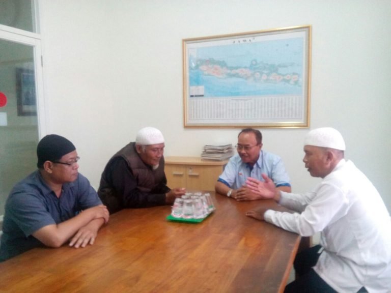 Masih Beraktivitas Pasca Ditutup, LUIS Sambangi PT RUM
