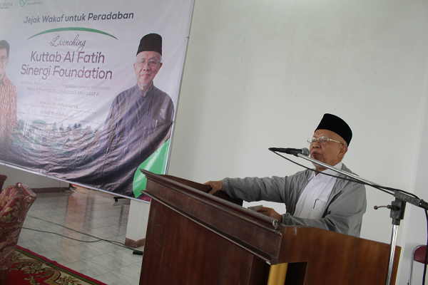Prof Miftah Faridl Ajak Masyarakat Ikut Gerakan Wakaf Dana Abadi