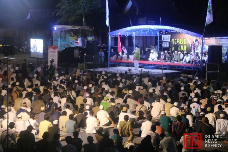 Tabligh Akbar di Belitung, UBN Ajak Masyarakat Syukuri Nikmat