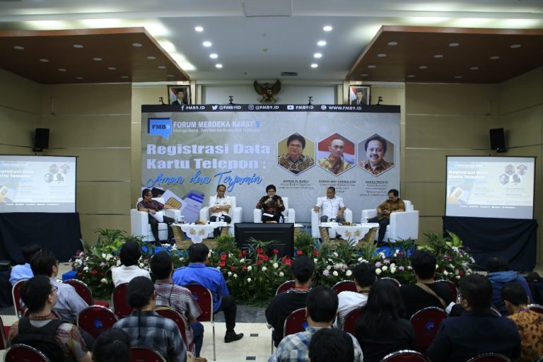 Kemkominfo: Program Registrasi Kartu Hindari Pengguna dari Berita Hoaks
