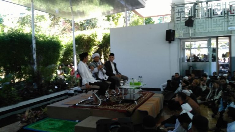 Ketika Aa Gym, TGB dan Ustaz Abdul Somad Satu Panggung