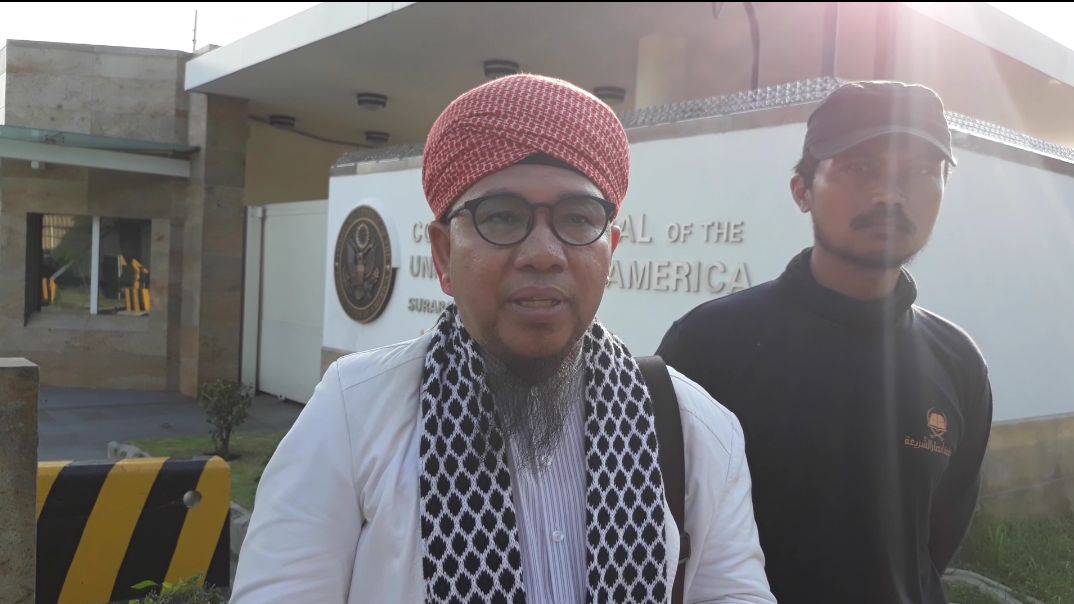 Hina Syariat, GUIB Jatim Akan Laporkan Sukmawati