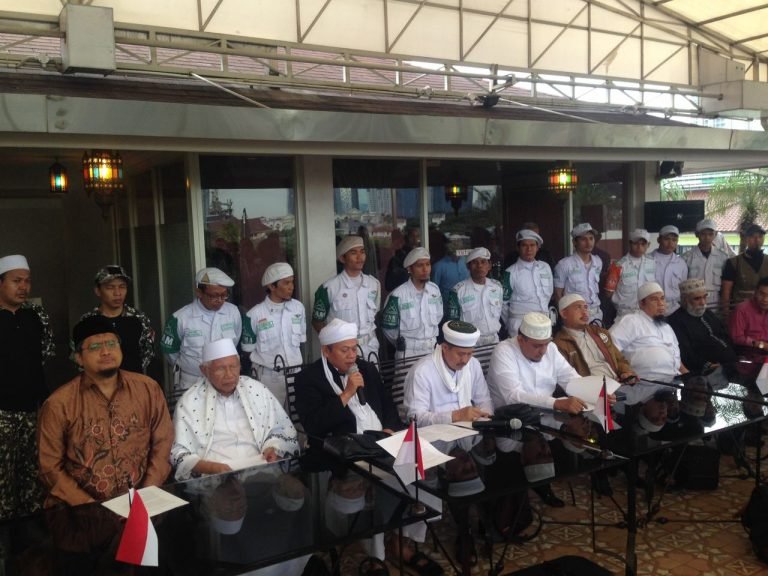 Ini yang Disampaikan Persaudaraan Alumni 212 kepada Presiden di Istana Bogor