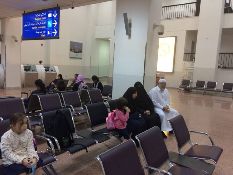 Kisah Haru Perjalanan Pulang Keluarga DR Fadi Al Batsh