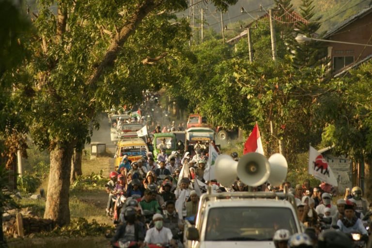 Sambut Ramadhan, Umat Islam Bima Adakan Pawai Bela Palestina