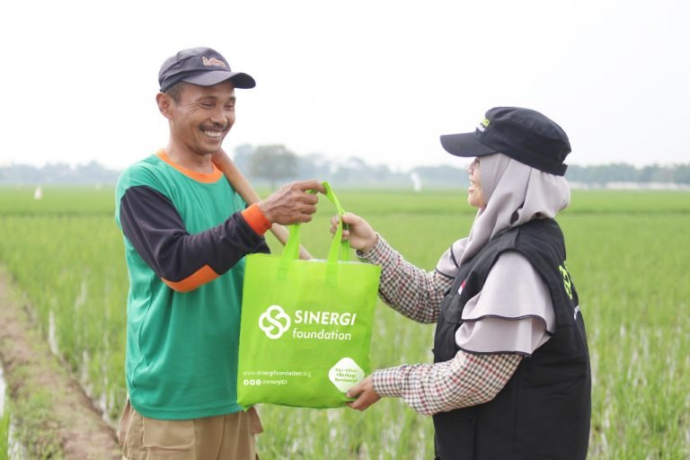 Sinergi Foundation Ajak Masyarakat Sisihkan THR untuk Petani Dhuafa