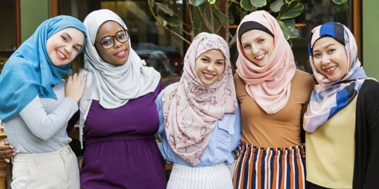 WHD Semangati Wanita Kristen di Dunia Kenakan Hijab dan Puasa Selama Ramadhan
