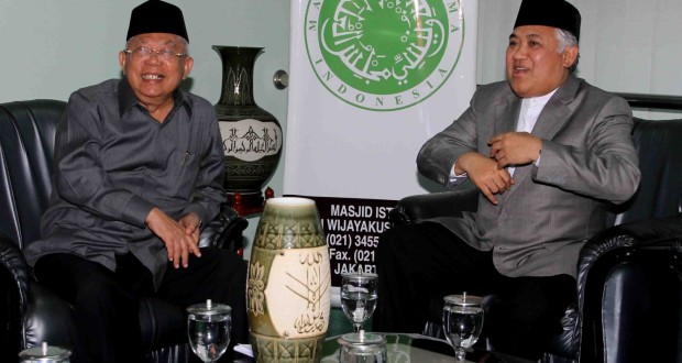 Tokoh Islam Jadi Cawapres Disebut Strategi Jokowi Karena Jauh dari Umat