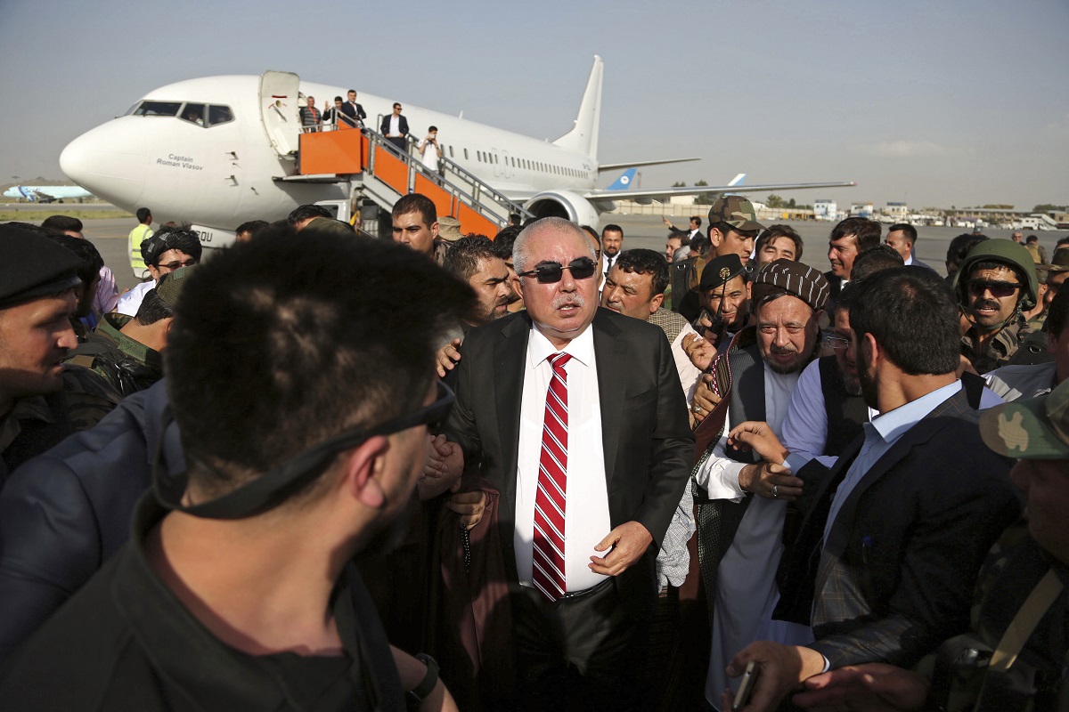 Kepulangan Wakil Presiden Afghanistan ‘Jenderal Dostum’ Disambut Bom, 14 Tewas