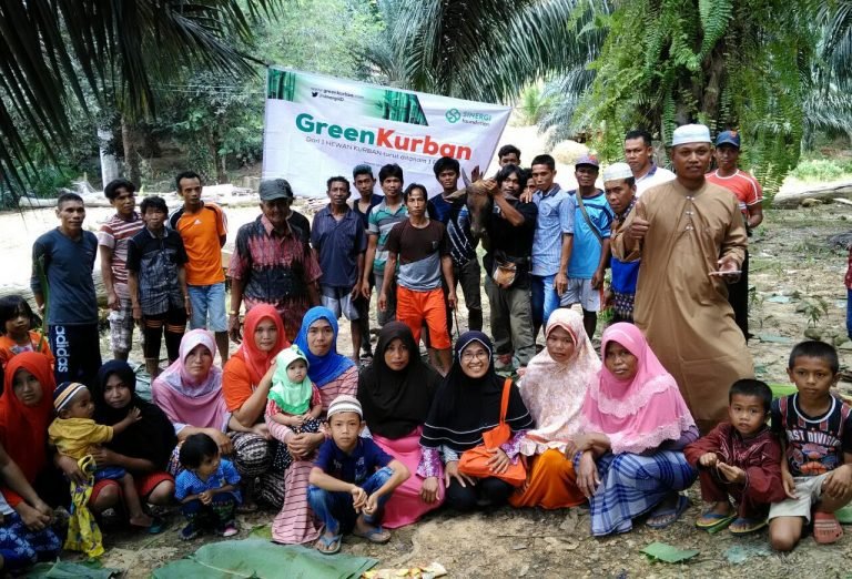 Semarak Green Kurban Ceriakan Warga Pelosok Negeri