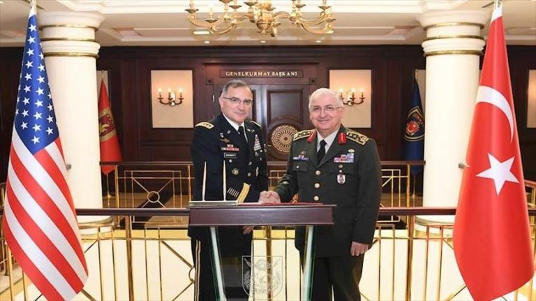 Panglima Perang Turki dan Jenderal Tinggi NATO Bertemu di Ankara