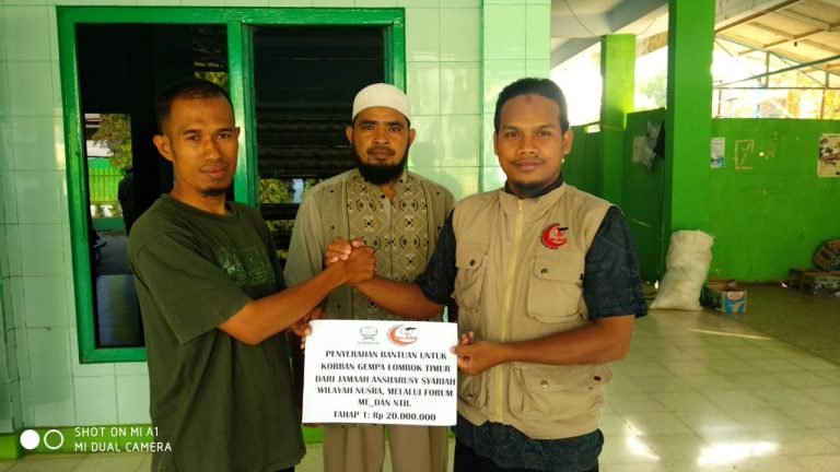 Ansharusy Syariah Nusa Tenggara Salurkan Bantuan untuk Korban Gempa Lombok
