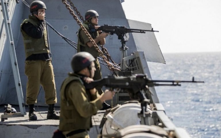 Angkatan Laut Israel Tembaki Kapak-kapal yang ke Luar dari Pantai Gaza