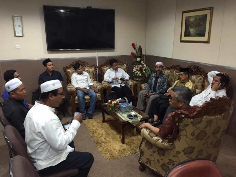 FPR Sulsel Akan Perjuangkan Hak-hak Pengungsi Rohingya di Makasar