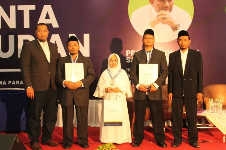 Rayakan Tahun Baru Islam, Griya Al-Qur’an Surabaya Wisuda 206 Hafidz