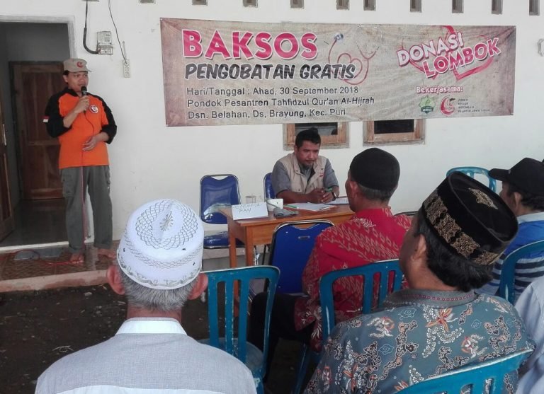 Forum Me-DAN Gelar Pengobatan Gratis di Mojokerto