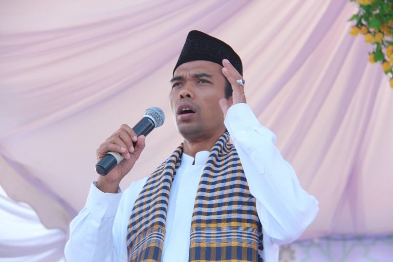 Ansharusyariah Menduga Kelompok Islamfobia Di Balik Persekusi UAS