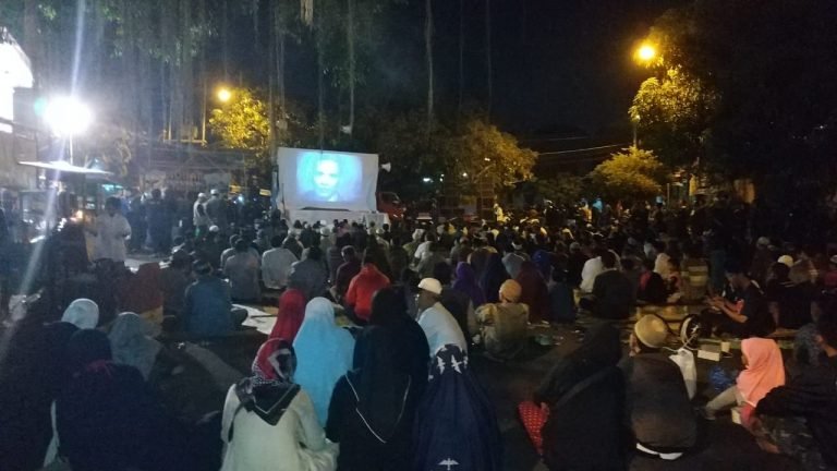 Ingatkan Bahaya Laten PKI, Masyarakat Solo Gelar Nobar dan Sarasehan Film G30S/PKI