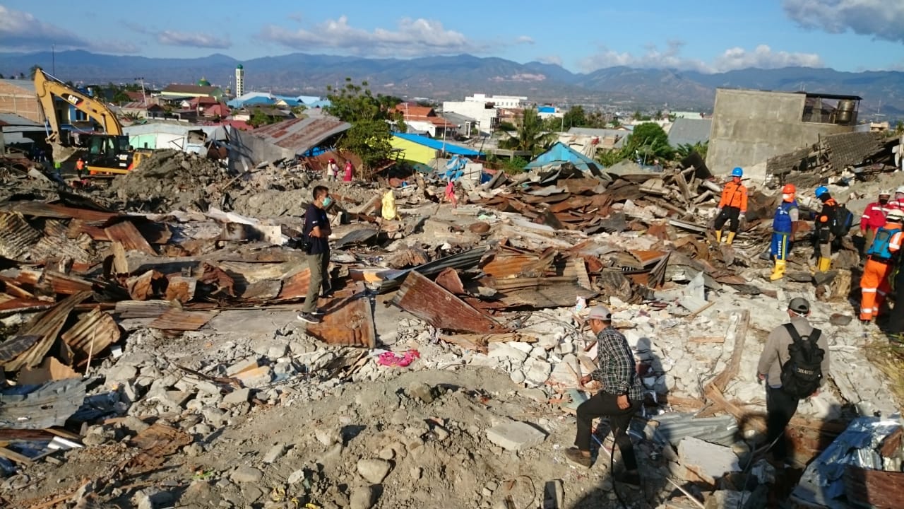 ACT Bantu Evakuasi Korban di Perumnas Balaroa Sejak Hari Pertama