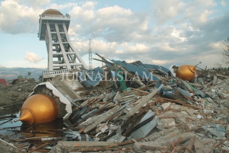 “Apa yang Terjadi dengan Lumpur, Tanyakan Masyarakatnya”