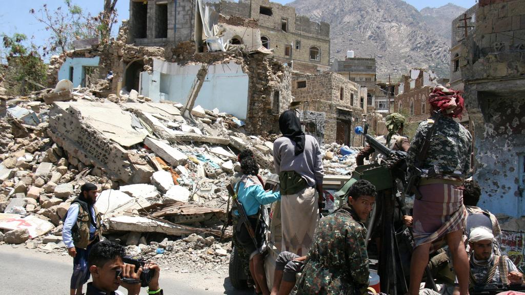 Serangan Udara Koalisi Arab Hantam Pasukan Syiah Yaman, 40 Tewas