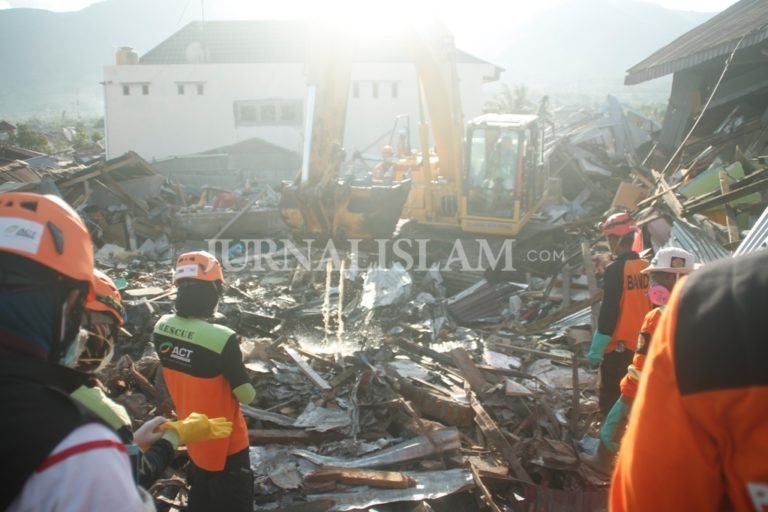 Masa Evakuasi Berakhir, ACT Berhasil Temukan 226 Jenazah