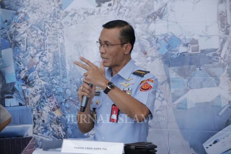 TNI Kerahkan 10 Pesawat Hercules untuk Sulteng