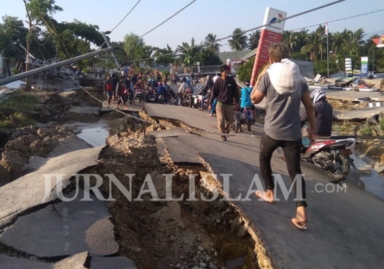 Cerita Pilu Korban Gempa: Sudah Menderita, Dijarah Pula