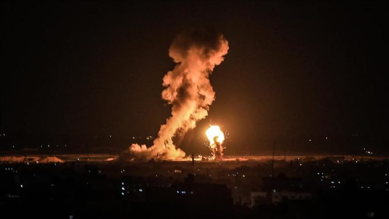 Hamas Gempur Pasukan Israel dengan 200 Roket Lebih