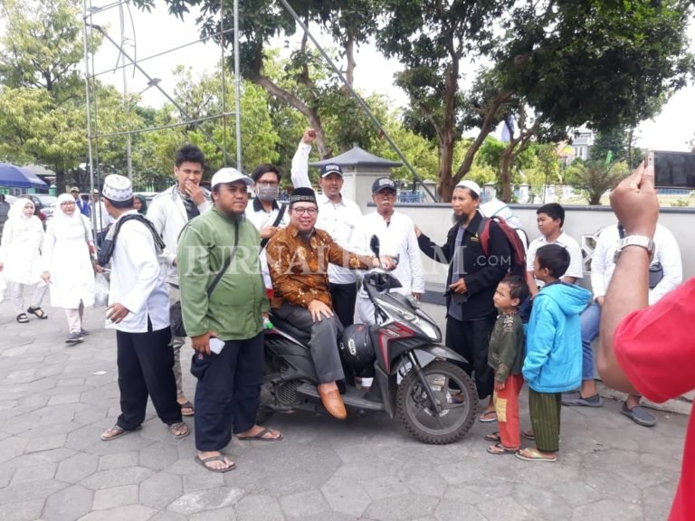 Mendadak Batal, Ratusan Massa Aksi Bela Tauhid Jatim Kecewa