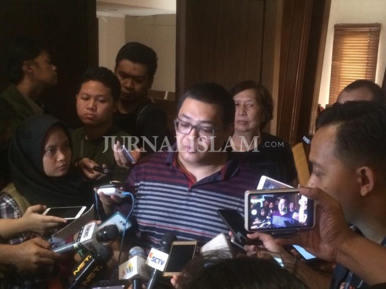 Median: 58 Persen Masyarakat Kurang Puas Kinerja Jokowi