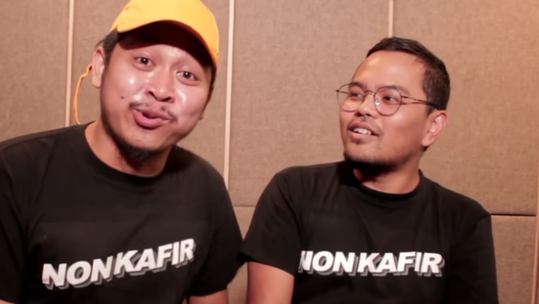 Tretan Muslim dan Coki Pardede Juga Ditolak di Surabaya