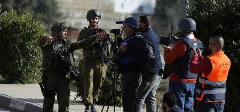 Hadapi Seorang Remaja Palestina, Pasukan Israel Serbu Kota Ramallah