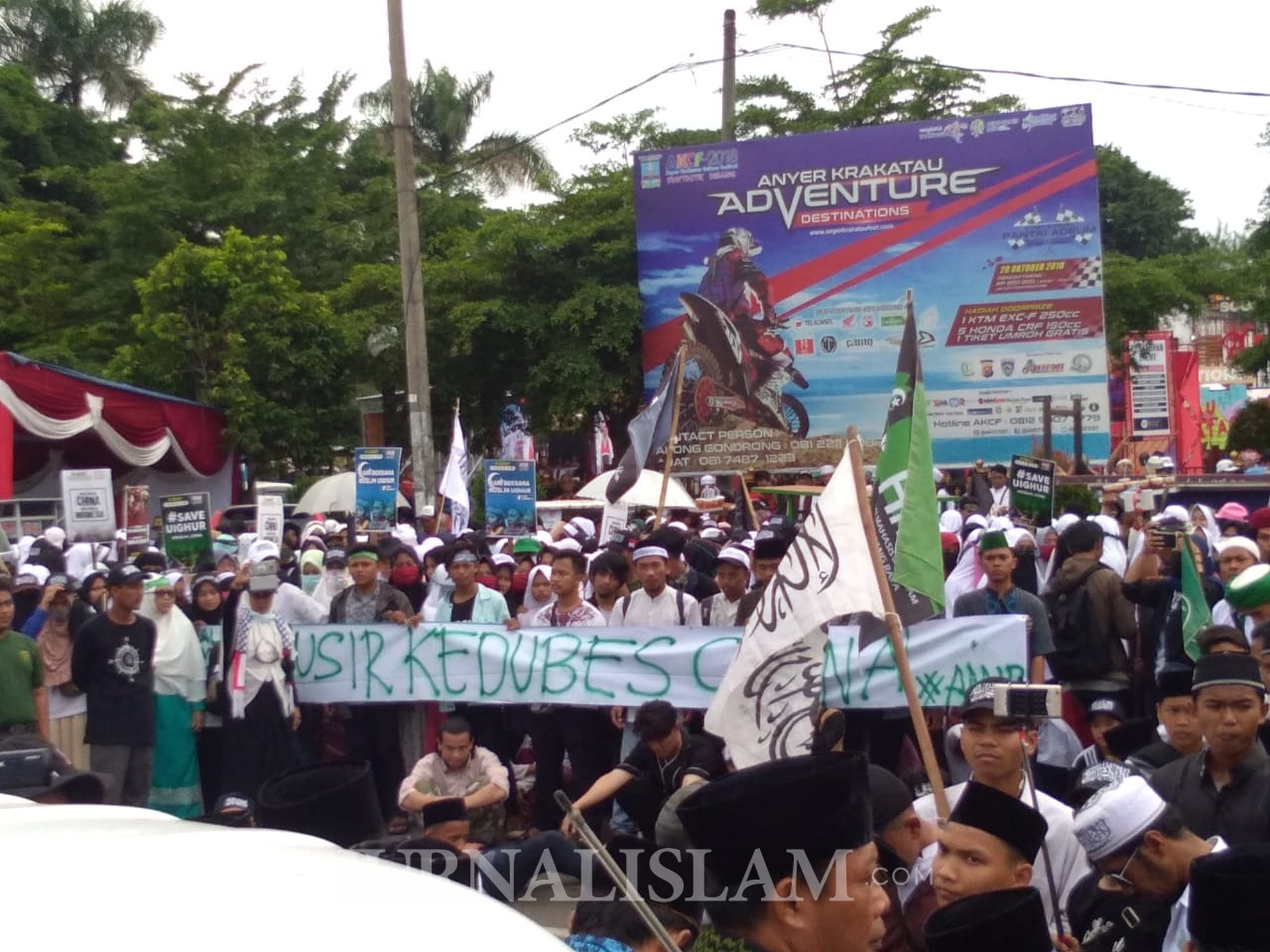 Aksi Bela Uighur Banten: “Sakit Mereka Juga Sakit Kita”