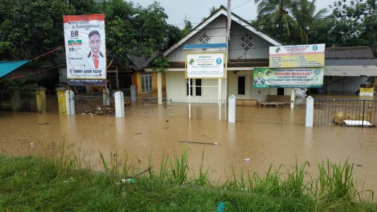 Curah Hujan Tinggi, 500 Rumah di Labuan, Pandeglang Terendam Banjir