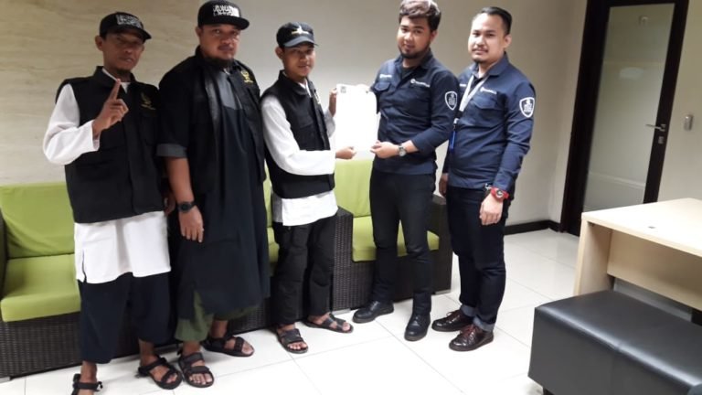 JAS Minta Pengusaha Tak Paksa Karyawan Muslim Beratribut Natal
