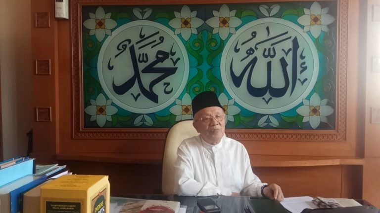 Pesan Cinta Kiai Miftah untuk Jurnalis Muslim
