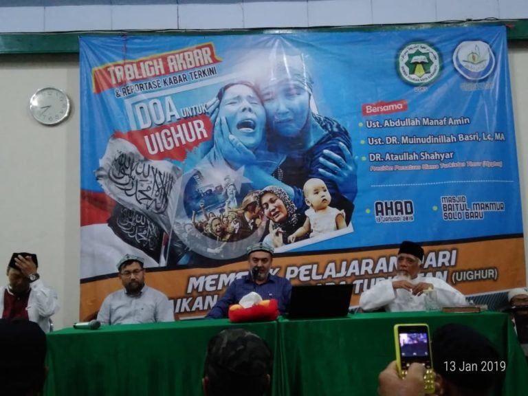 Dua Cara Ini Bisa Kita Lakukan untuk Bantu Muslim Uighur