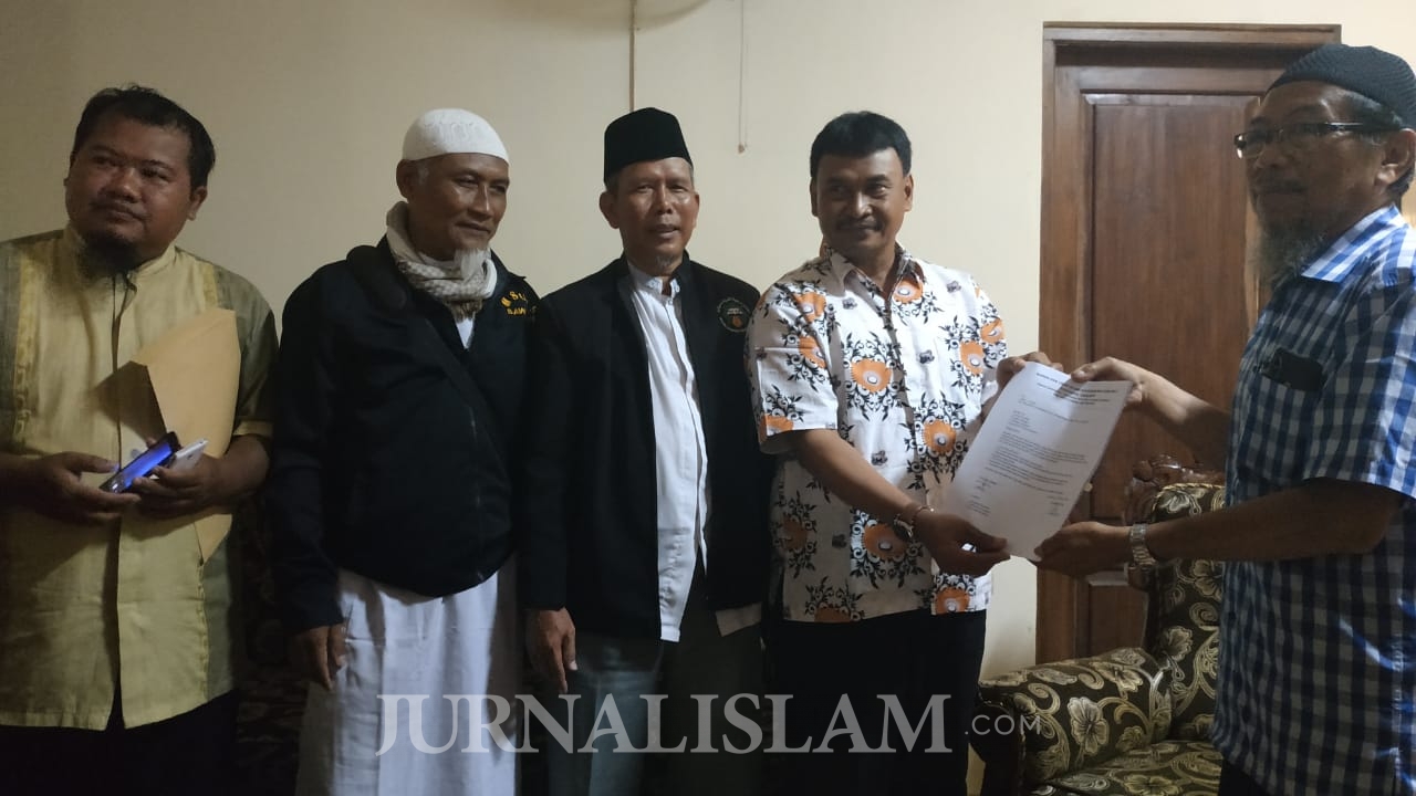 Warga Tolak Pembangunan PPA GKI Joyontakan Surakarta 