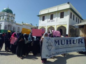 Muslim Lamu Kenya Berunjuk Rasa Tolak Pelarangan Jilbab di Sekolah