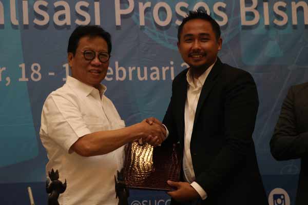 Sucofindo Gandeng Whatshalal Kembangkan Produksi Halal