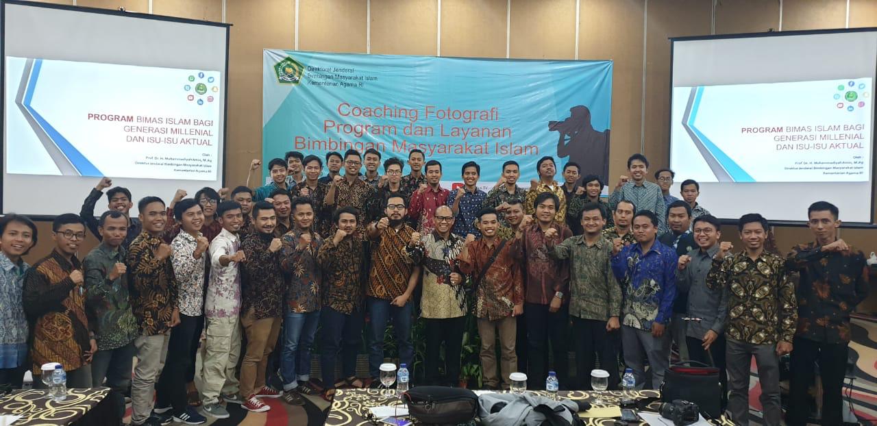 Puluhan Milenial Ikuti Pelatihan Fotografi Bimas Islam